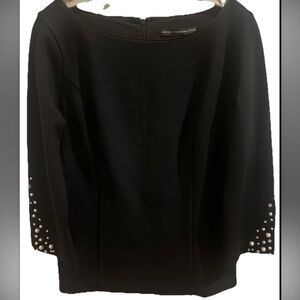 White House Black Market NWT Black Pearl Stud Sleeve Top Size 6